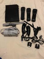 Nintendo Wii Zwart - Compleet met 3 Controllers!, Spelcomputers en Games, Spelcomputers | Nintendo Wii, Ophalen of Verzenden, Gebruikt