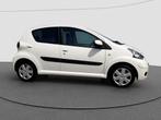 Toyota Aygo 1.0-12V Comfort Navigator | Navigatie | Airco |, Voorwielaandrijving, Stof, Gebruikt, Zwart