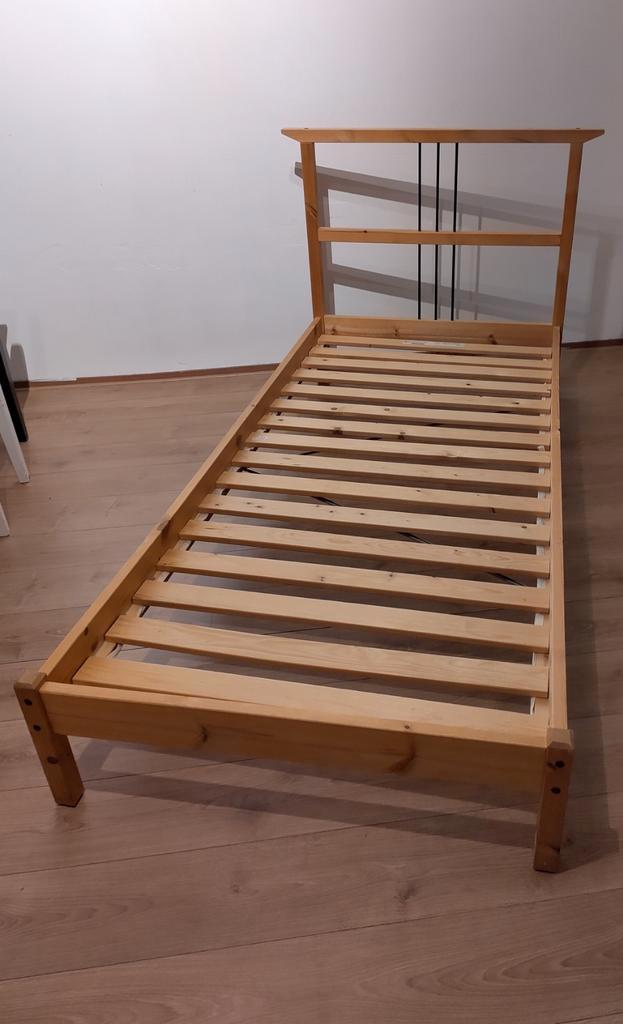 Houten bedframe met lattenbodem, Huis en Inrichting, Slaapkamer | Bedden, Zo goed als nieuw, Eenpersoons, 90 cm, 200 cm, Hout
