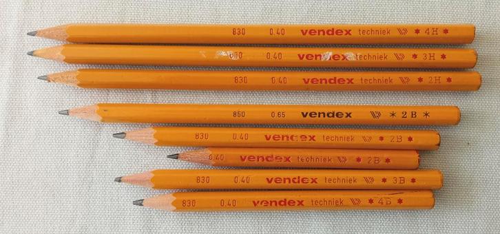 VENDEX-potloden, kroontjespennen, vulpotlood en vulling, Boeken, Partijen en Verzamelingen, Zo goed als nieuw, Verzenden