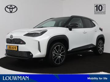 Toyota Yaris Cross 1.5 Hybrid GR Sport | Navigatie | PDC V+A beschikbaar voor biedingen