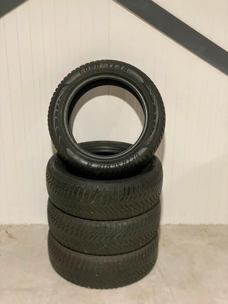 Goodyear Ultragrip 8 Winterbanden 16 inch + Michelin X, Auto-onderdelen, Banden en Velgen, Banden en Velgen, Winterbanden, 16 inch