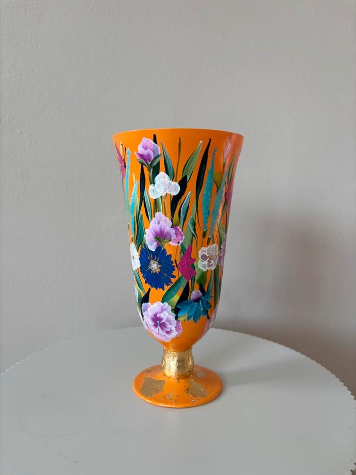 Vaas orange flower, Huis en Inrichting, Woonaccessoires | Vazen, Nieuw, Overige kleuren, Minder dan 50 cm, Glas, Ophalen of Verzenden