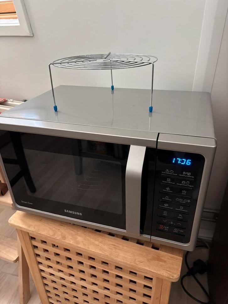 Combi oven/magnetron Samsung MC28H5015AS 28L, Witgoed en Apparatuur, Magnetrons, Zo goed als nieuw, Vrijstaand, Combimagnetron