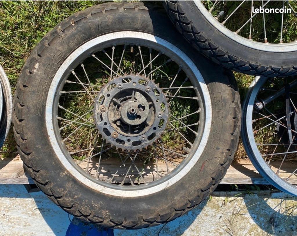 Achterwiel XL500 1983, compleet met rem, Honda 17”x 3,00, Ophalen of Verzenden, Gebruikt