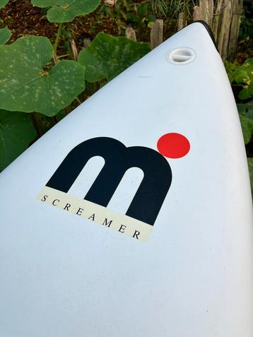 Mistral Screamer 277cm en 103 liter met tuig beschikbaar voor biedingen