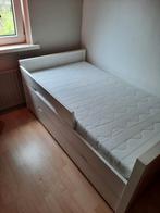 Kinderbed, wit,  met lade. Met goed matras., Huis en Inrichting, Slaapkamer | Bedden, Ophalen, 100 cm, Eenpersoons, Wit