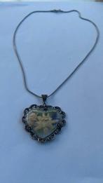 Hanger aan ketting met edelweis jaren 50/60, Ophalen of Verzenden, Overige materialen, Hanger