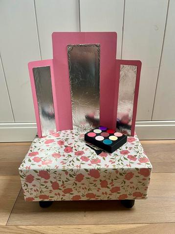 Sinterklaas surprise make up tafel / meisjes beschikbaar voor biedingen