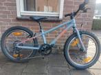 Zeer nette cube acid 200 (20inch), Fietsen en Brommers, Fietsen | Kinderfietsjes, Ophalen, Zo goed als nieuw, 20 inch of meer