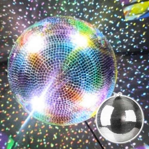 Te huur Spiegelbol (30,40 en 50cm doorsnede beschikbaar), Muziek en Instrumenten, Licht en Laser, Discobol, Ophalen