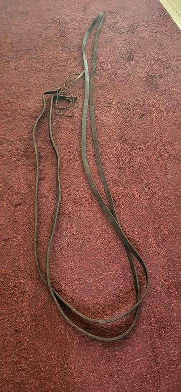 Western teugels rood bruin 2 meter beschikbaar voor biedingen