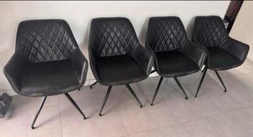 5x eetkamerstoelen kunstleder zwart beschikbaar voor biedingen