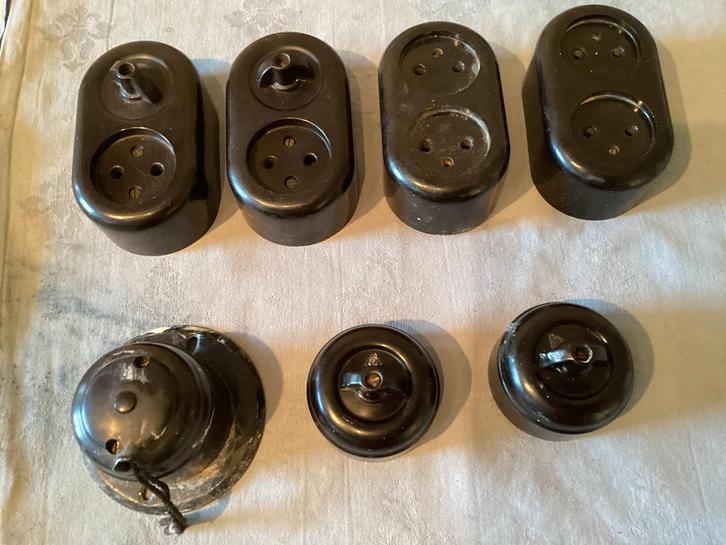 Bakeliet bakelieten bakkeliet electra, Doe-het-zelf en Verbouw, Elektra en Kabels, Ophalen of Verzenden