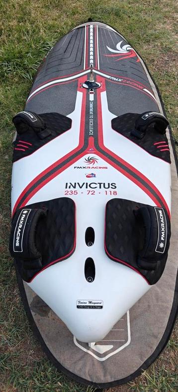 FMX Invictus 118 slalom  beschikbaar voor biedingen