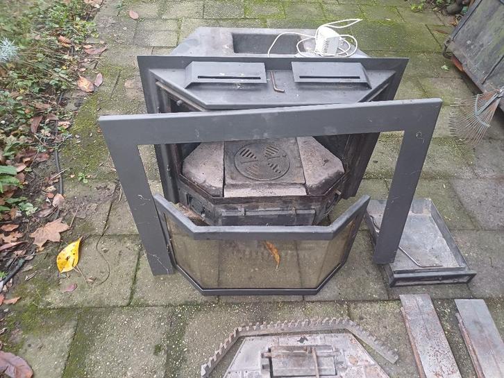 BARBAS houtkachel, Huis en Inrichting, Overige Huis en Inrichting, Gebruikt, Ophalen