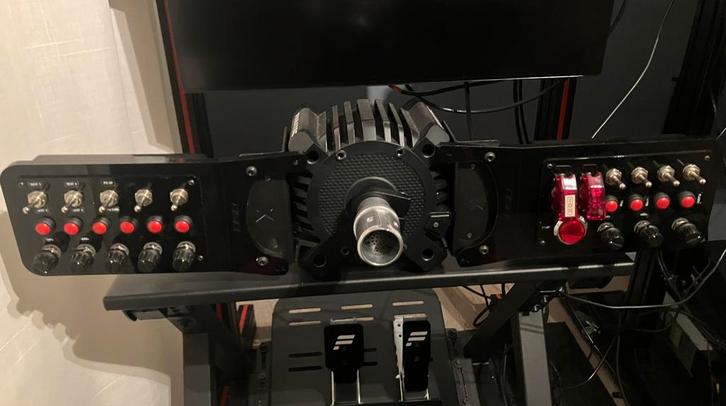 DSD XXL Buttonbox - voor Fanatec DD base (& CSL), Computers en Software, Joysticks, Gebruikt, Ophalen of Verzenden