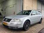 Volkswagen Passat 2.8 V6 Variant 142KW 4MOTION 2001 Grijs, Auto's, Volkswagen, Stof, 1800 kg, Zwart, Origineel Nederlands