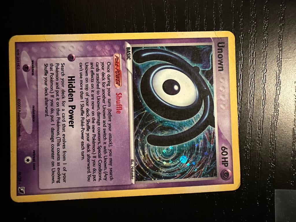 Unown M ex Unseen Forces - Zeldzame Pokémonkaart, Ophalen of Verzenden, Gebruikt, Losse kaart