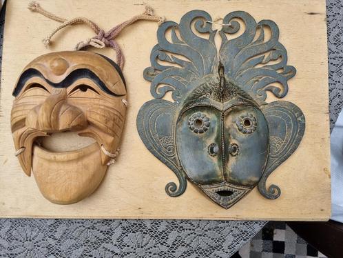 Koperen en houten masker uit Azië. Bali. Indonesië. Indisch, Antiek en Kunst, Kunst | Niet-Westerse kunst, Verzenden