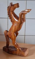 Paard, stijgerend. Houtsnijwerk.  38 cm., Ophalen, Zo goed als nieuw, Paard, Beeldje of Figuurtje
