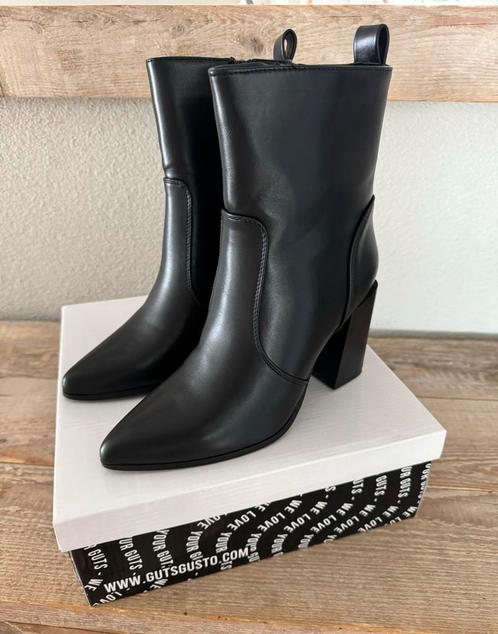 Guts&Gusto dames enkellaars zwart maat 38 NIEUW, Kleding | Dames, Schoenen, Nieuw, Lage of Enkellaarzen, Zwart, Ophalen of Verzenden