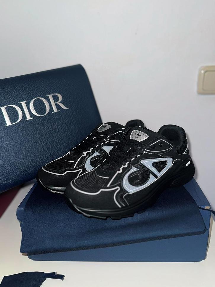 Christian Dior Sneakers - Zwart Reflecterend  -Maat 41, Kleding | Dames, Schoenen, Zo goed als nieuw, Sneakers of Gympen, Zwart