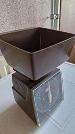 vintage keuken weegschaal en groente snijder, Ophalen of Verzenden, Zo goed als nieuw