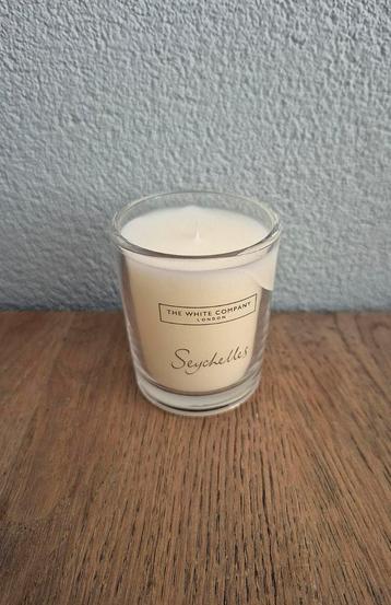 The White Company Seychelles Kaars beschikbaar voor biedingen