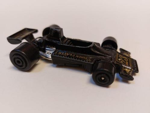 F1 Formule 1 John Player Special Lotus zwart goud Hong Kong, Hobby en Vrije tijd, Modelauto's | Overige schalen, Zo goed als nieuw