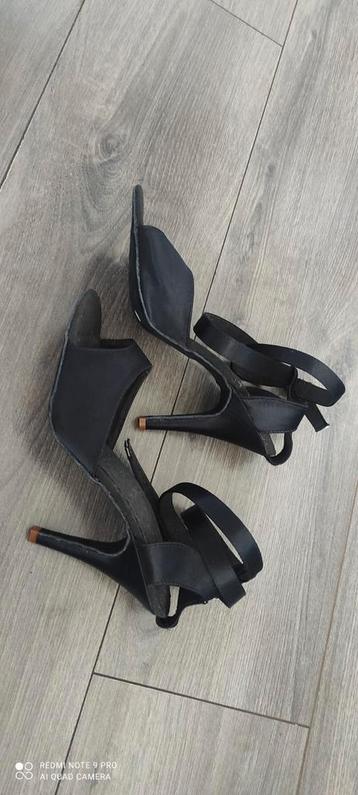 Latin dansschoenen maat 39 beschikbaar voor biedingen