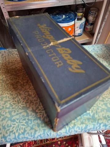 Kinder projector 1963 beschikbaar voor biedingen