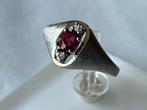 Gouden ring Robijn en Diamant, Sieraden, Tassen en Uiterlijk, Ringen, Verzenden, Zo goed als nieuw, 17 tot 18, Met edelsteen