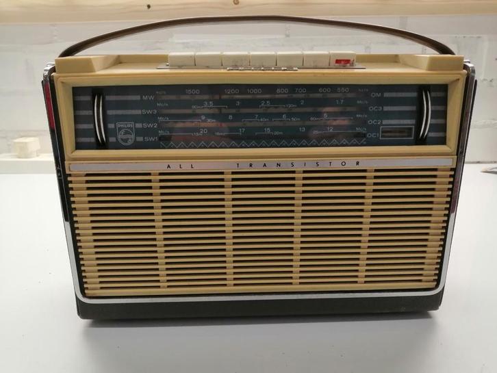Port. Radio Philips type L4X25T bj. 1964/'65 export., Antiek en Kunst, Antiek | Tv's en Audio, Ophalen of Verzenden
