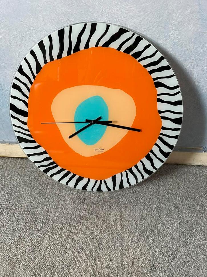 Karlsson klok afbeeldingen., Antiek en Kunst, Antiek | Klokken, Ophalen of Verzenden