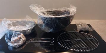 Kleine houtskool BBQ voor op tafel (nieuw) beschikbaar voor biedingen