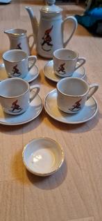 Piggelmee Servies - Compleet (min theepot), Ophalen, Gebruikt, Overige stijlen, Aardewerk
