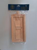Decoratieve houten poppenhuisdeur 1;12, Ophalen of Verzenden, Nieuw, Decoratie