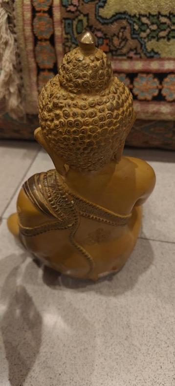 Vintage 60 jaar oude bronzen Boeddhabeeld beschikbaar voor biedingen