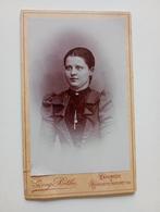 CDV Vrouw Enschede, Verzamelen, Foto's en Prenten, Ophalen of Verzenden, Voor 1940, Zo goed als nieuw, Kind