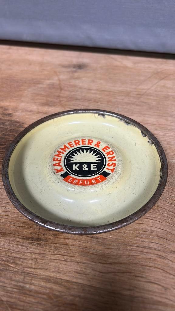 Emaille asbak. Jaren 1960s., Antiek en Kunst, Antiek | Emaille, Ophalen of Verzenden