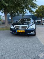 Mercedes-Benz S-Klasse 5.5 S500 AUT 2006 Blauw, Auto's, Automaat, Achterwielaandrijving, Blauw, 109 €/maand