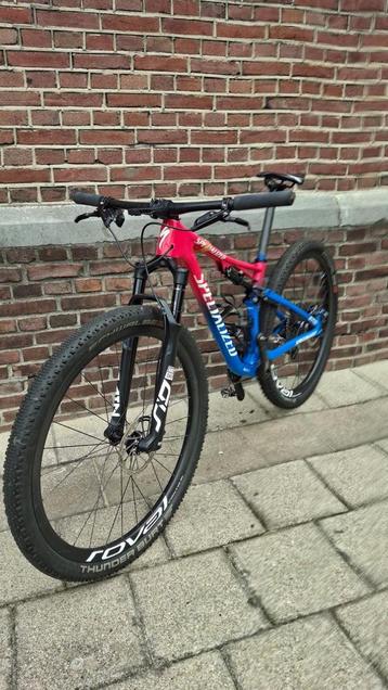 Specialized Epic Pro 2020 - Maat S beschikbaar voor biedingen