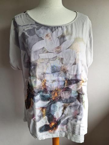 Nieuwe grijze stretch top print van Promiss, maat 44-46 beschikbaar voor biedingen
