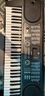 Keyboard, Muziek en Instrumenten, Keyboards, Ophalen, Zo goed als nieuw, 61 toetsen