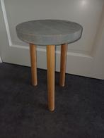 Houten Krukje / Bijzettafel, Huis en Inrichting, Ophalen of Verzenden