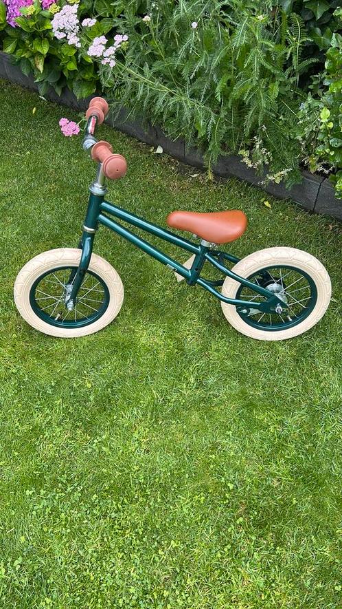 Loopfiets merk Pelikaan, Kinderen en Baby's, Speelgoed | Buiten | Voertuigen en Loopfietsen, Zo goed als nieuw, Loopfiets, Ophalen