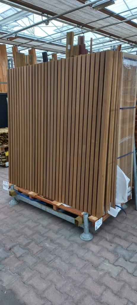 Lattenscherm Ayous hout, Tuin en Terras, Schuttingen, Nieuw, Hout, 1 tot 2 meter, Minder dan 3 meter, Ophalen