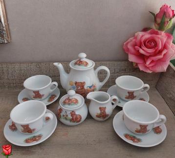 Douwe Egberts kinderservies met beren König porselein beschikbaar voor biedingen