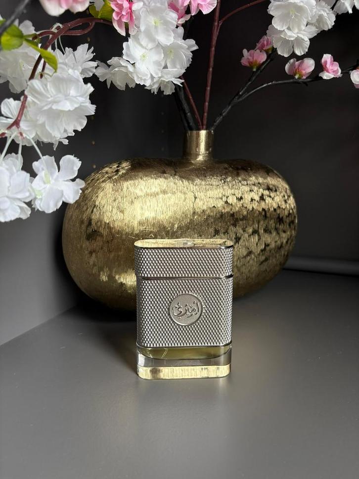 ARABIAN OUD AMIRI decant, Sieraden, Tassen en Uiterlijk, Uiterlijk | Parfum, Nieuw, Verzenden